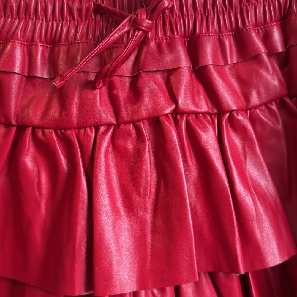 Red Ruffled Mini Skort - Picture 5 of 6